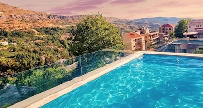 FARAYA private rooftop pool with panoramic mountain view with 2-bedroom chalet
