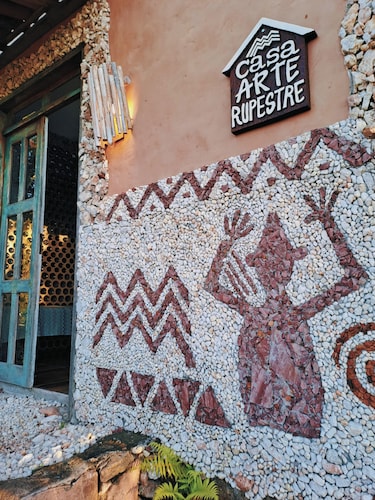 Rock Art House Nature, art and comfort in the center of Ibicoara.