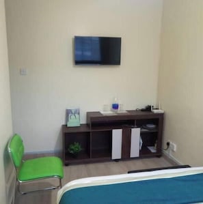 1 bedroom, iron/ironing board, WiFi, bed sheets