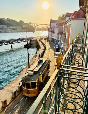Balcony - Luxury stay premium Douro river & sunset views (porto)