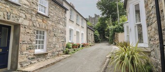 St John's House