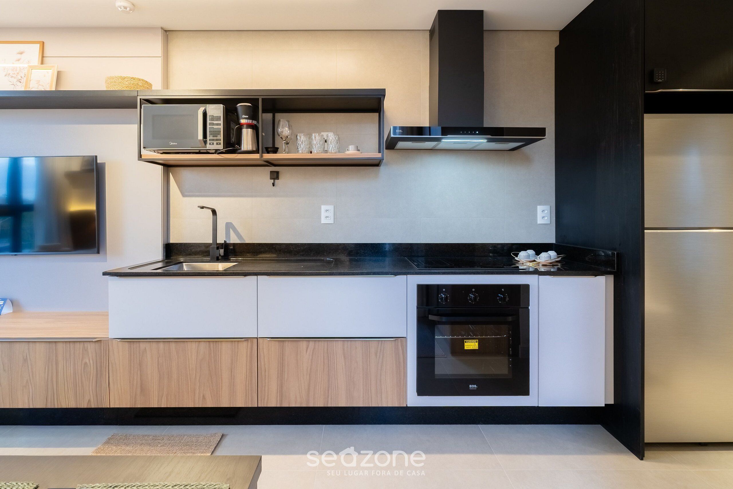 Basic Apartment | Private kitchen