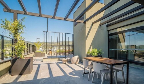 Modern and Fully Equipped Apartments Just Minutes From Lagoa da Conceicao and the Beach - VTD