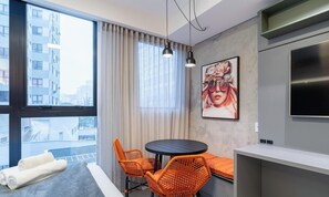 Basic Apartment | Interior - Modern and Fully Equipped Apartments Just Minutes From Lagoa da Conceicao and the Beach - VTD (Florianópolis)