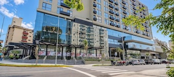 Modern and Fully Equipped Apartments Just Minutes From Lagoa da Conceicao and the Beach - VTD