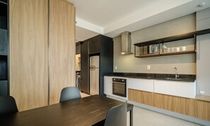 Basic Apartment | Private kitchen - Modern and Fully Equipped Apartments Just Minutes From Lagoa da Conceicao and the Beach - VTD (Florianópolis)