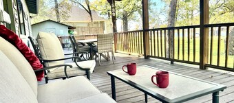 Group Escape to Nature with view of Lake