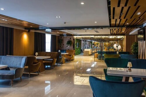 M-one Hotel