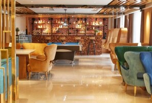 Bar (on property) - M-one Hotel (Guiyang)