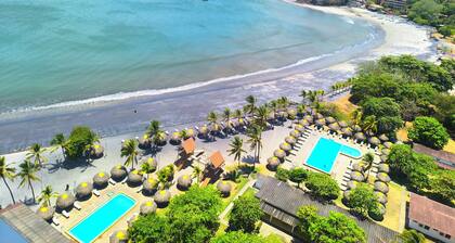 Charming 2-bedroom apartment in marvelous Nueva Gorgona with high speed internet