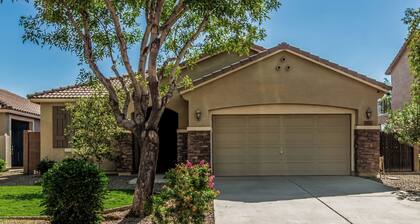 Private Oasis! Heated Pool + Hot Tub + All the Comforts of Home