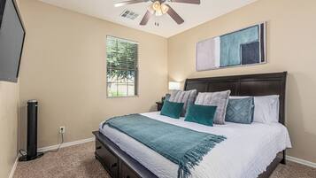 4 camere, ferro/asse da stiro, Wi-Fi gratuito, lenzuola