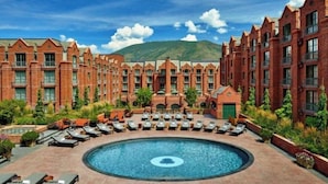 Pool - St. Regis Aspen: 2 bedroom 2 BA residence w/ sofa bed! Sleeps 6. (Aspen)