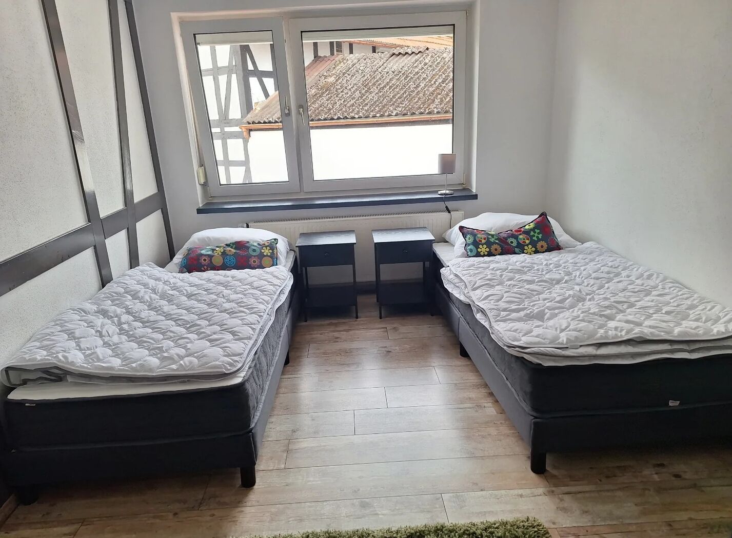 2 bedrooms, travel cot, WiFi, bed sheets