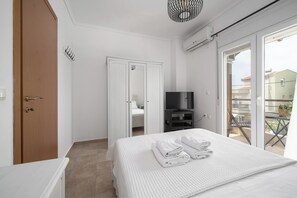 3 dormitorios, tabla de planchar con plancha, wifi gratis y ropa de cama