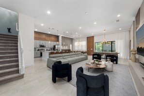 Télévision, jeux vidéo, lecteur de DVD, chaîne hi-fi