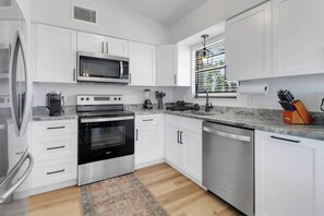 Microwave, oven, stovetop, dishwasher