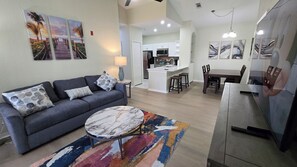 TV connectée, jeux vidéo, table de tennis de table