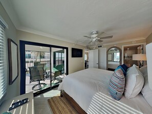 Condo (2 Bedrooms) | Property amenity