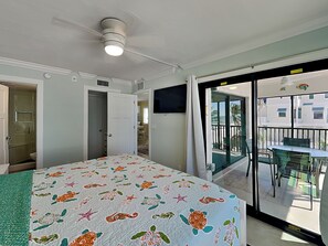 Condo (2 Bedrooms) | Property amenity