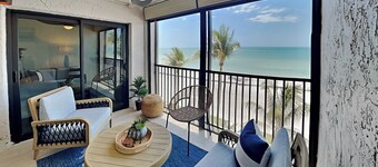 Seaside 3 by Distinctive Beach Rentals