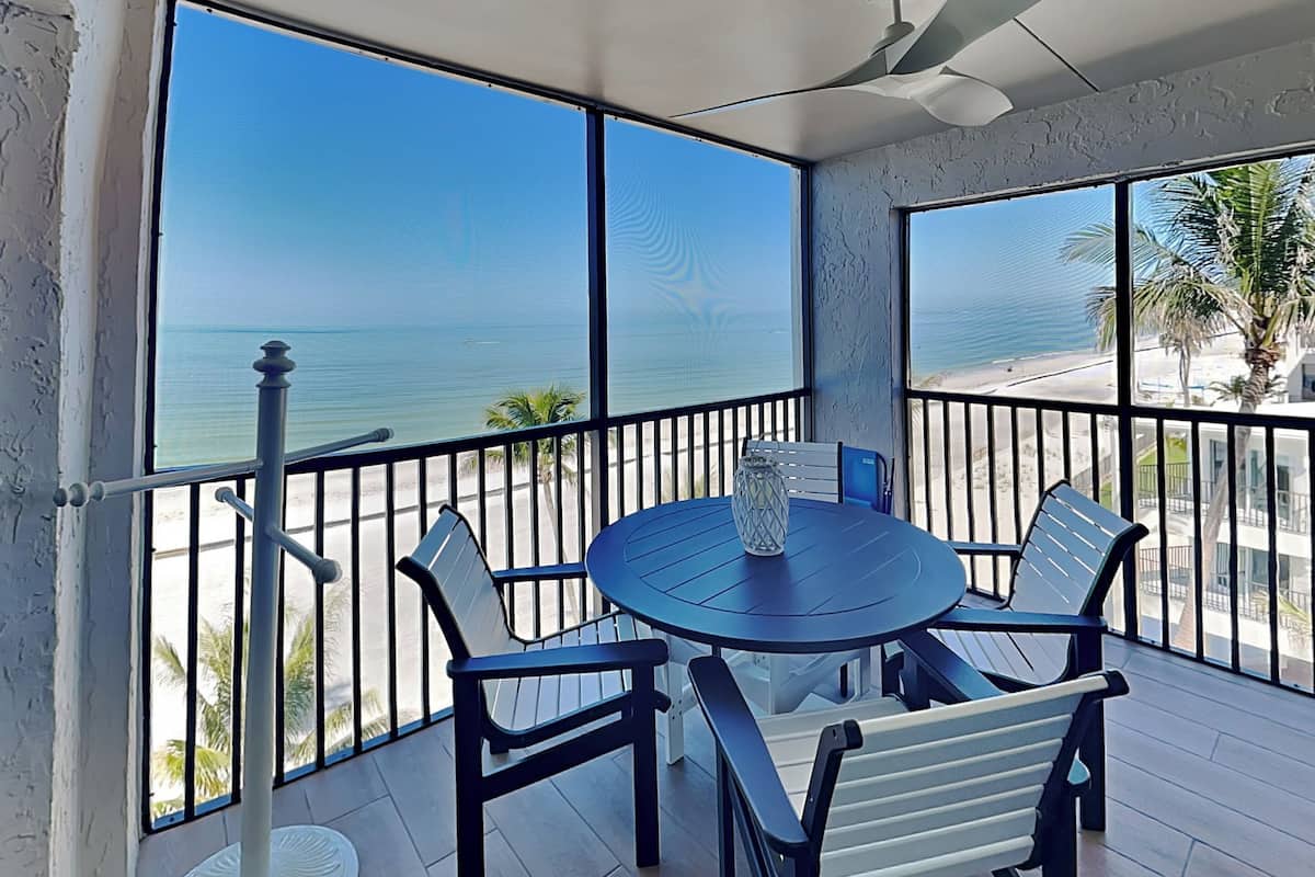 Condo (2 Bedrooms) | Mặt tiền nơi lưu trú