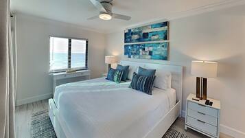 Condo (2 Bedrooms) | Property amenity