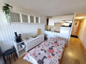 Frigorífic, microones, forn i rentaplats 