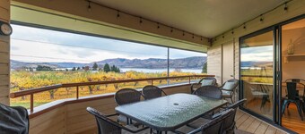 Wapato Point Resort home with hot tub and views