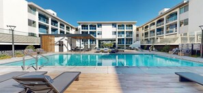 Piscine extérieure, piscine chauffée