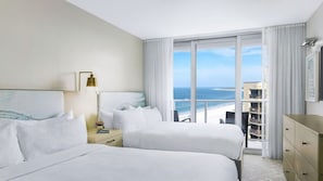 2 bedrooms, in-room safe, iron/ironing board, free WiFi
