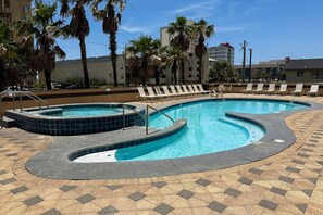 Piscine couverte, piscine chauffée
