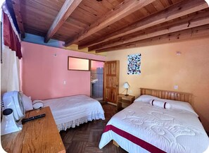 Classic Twin Room, Balcony