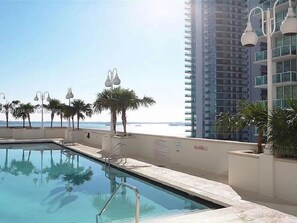 Pool - Luxury Brickell Penthouse Ocean Views Rooftop Pool (Miami)