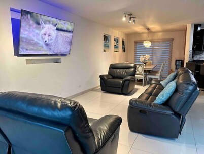 Great Home in a Gated Community!