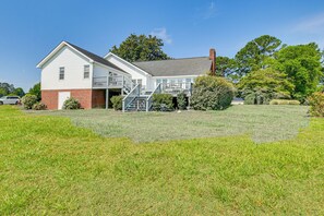 Exterior - 78-Acre Retreat Near Campbell U: Fish, Play, Relax (Coats)