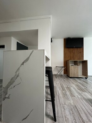 Departamento estándar, vista a la ciudad | Wifi gratis 