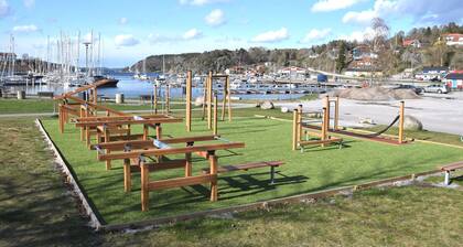 Villa in Henån with jacuzzi, sauna & conservatory | SE09119