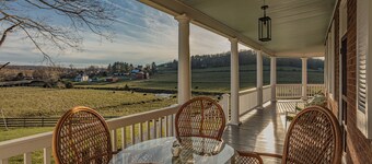 Charming Brick Farmhouse w/ Wraparound Porch in Brownsburg VA!! WIFI & AC