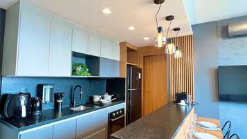 Apartemen Deluks | Dapur pribadi