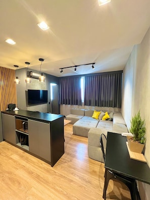 Appartamento Deluxe | Area soggiorno