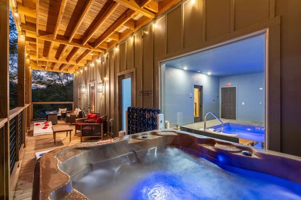 Baignoire à remous extérieure