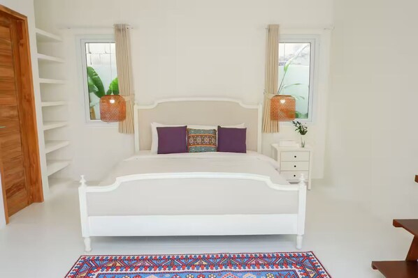 Iron/ironing board, WiFi