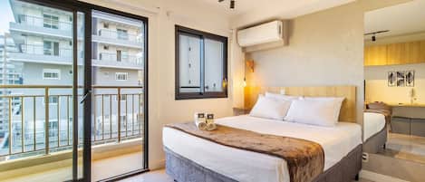 Executive Studio | Iron/ironing board, free WiFi