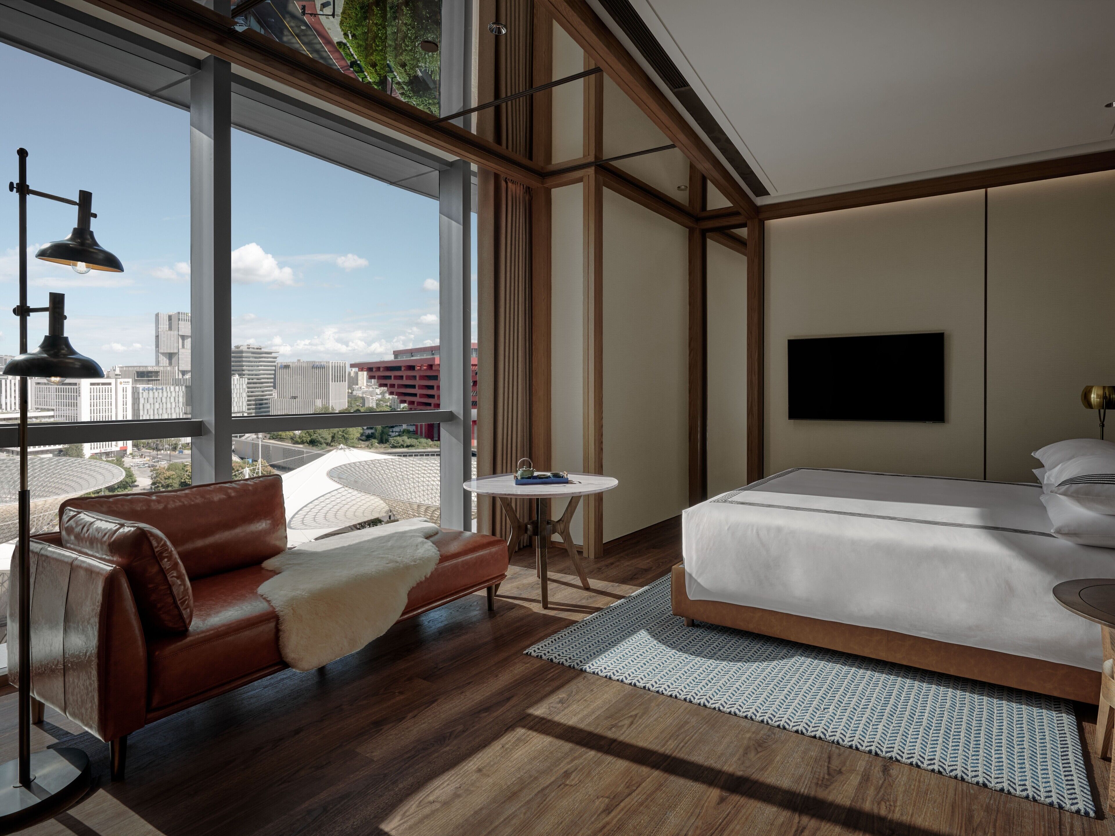 Deluxe Room, 1 King Bed (Pavilion View)