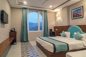 Bureau, espace de travail pour ordinateur portable