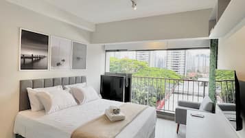 Standard Studio | Free WiFi