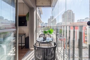 Superior Studio | Outdoor dining - La Vida (São Paulo)
