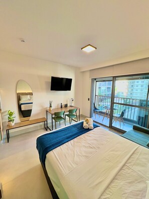 Business Studio | Free WiFi - La Vida (São Paulo)