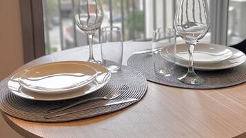 Club Studio | Dining